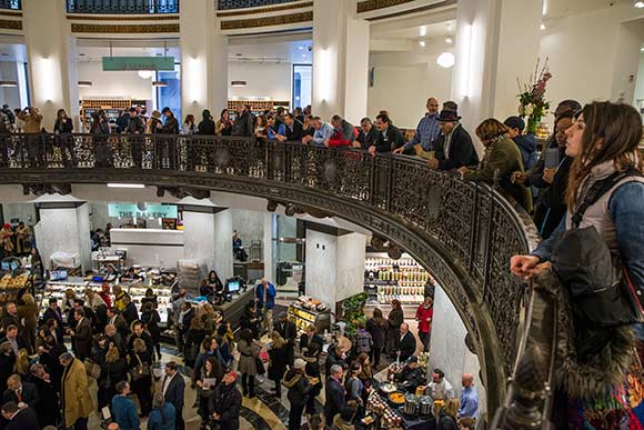 Heinen's Downtown Grand Opening