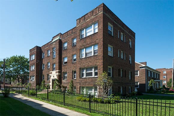 The dorm building at EDWINS Leadership & Restaurant Institute (foreground)