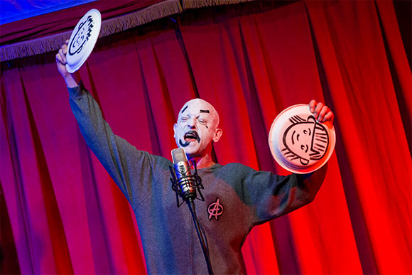 WIZBANG! Theatre performer and all star Satori Circus