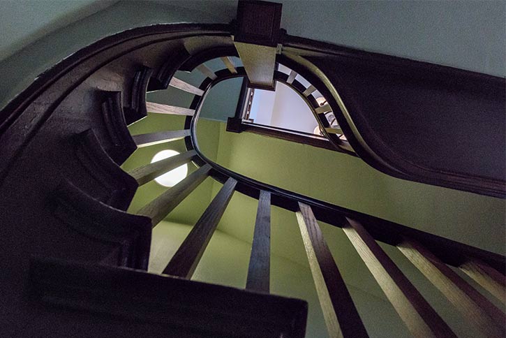 Olney mansion stairway