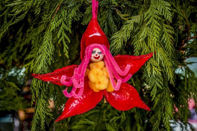 Waterloo Arts - Art of the Ornament