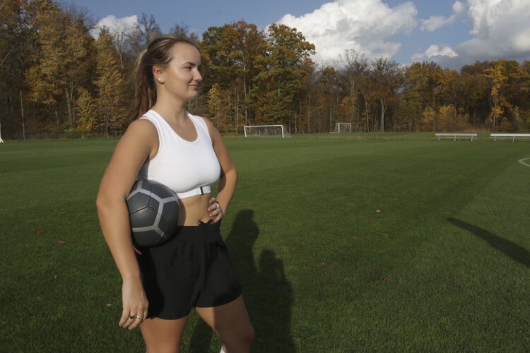 Bust A Move, one of the pitch contest finalists, utilizes engineering principles to design sports bras for bustier athletes.