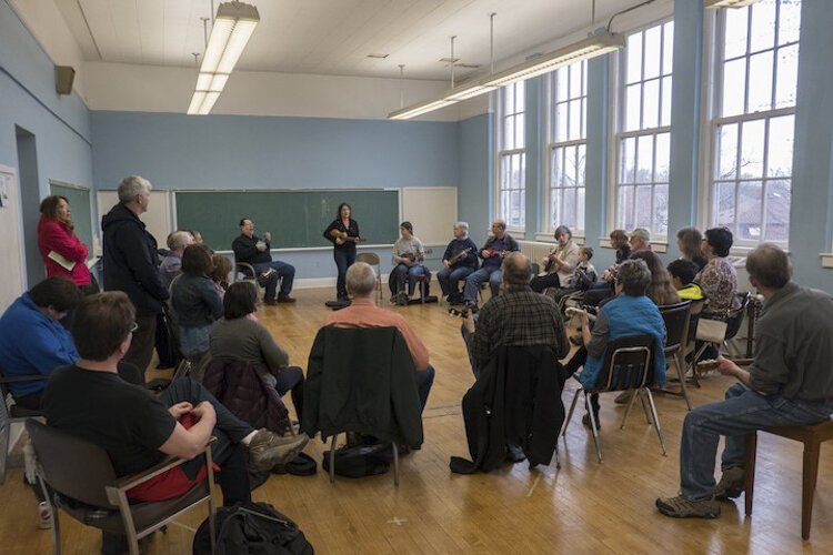 Ukulele workshop at the Lake Erie Folk Fest.