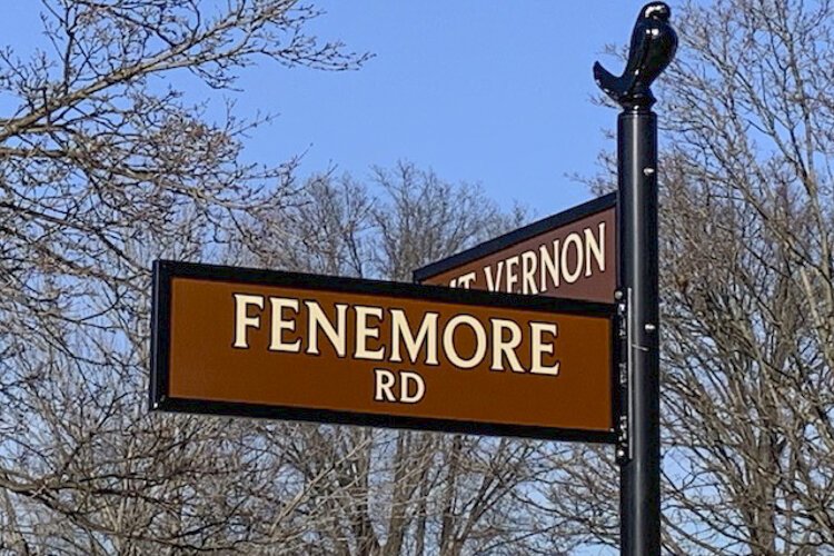Historic replicas of the street signs along Mount Vernon Boulevard in the Forest Hill neighborhood.