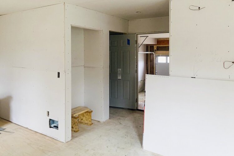 The open floor plan is a home with completely or partially open kitchen-family room arrangements.