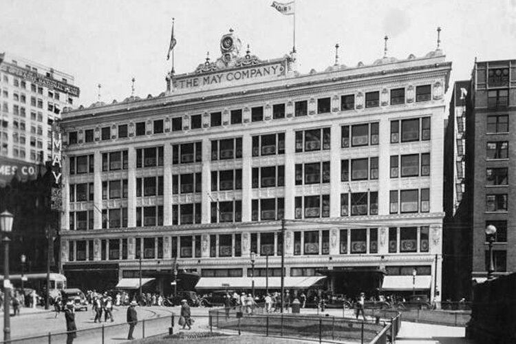 May Company Building on Euclid Avenue in 1924.