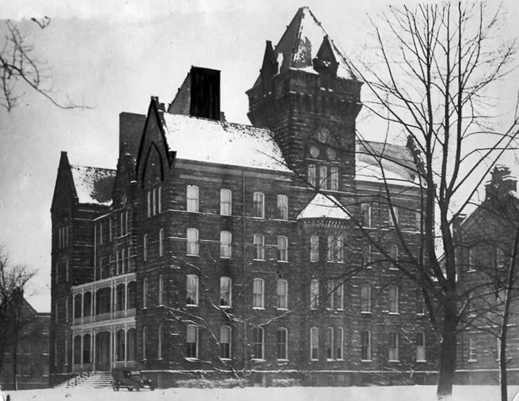 Cleveland State Hospital Main Administration Building, 1921