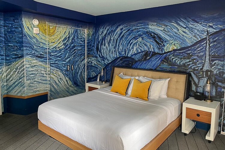 van_gogh_room-kimpton_09.jpg