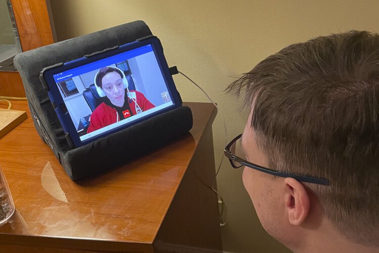 Sandra asks about Ben's day.