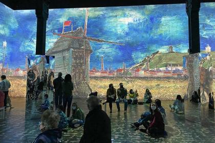 Immersive Van Gogh Exhibit Cleveland