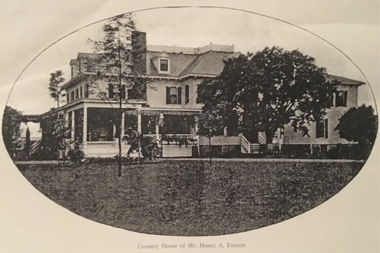 The house Arthur Oviatt designed for Henry Everett. This is the building that burned and was replaced by the Frank Meade designed house that is now the Kirtland Country Club.